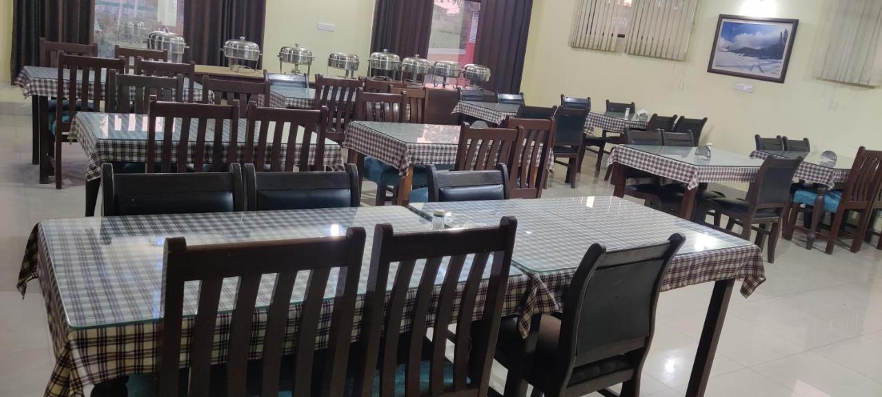 Hotel Curio'S All Seasons Srinagar  Luaran gambar